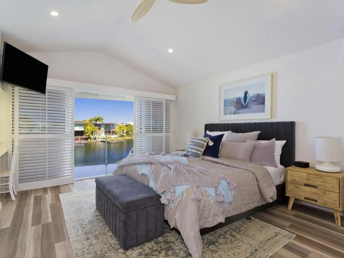 Townhouse 6 Sunseeker Close 26 누사빌